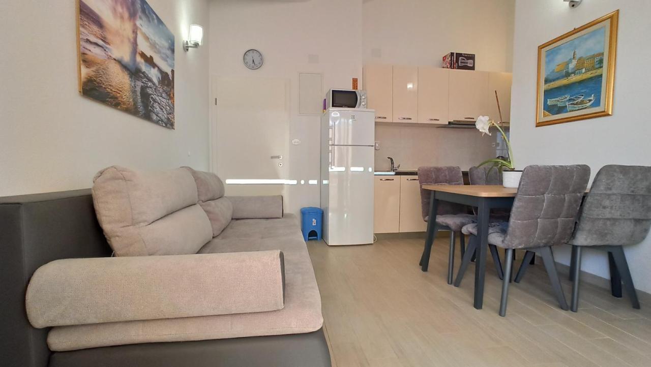 Jakopovic Apartments Rogoznica  Exteriér fotografie